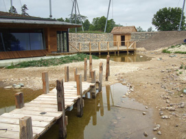 Twycross zoo, gabion baskets